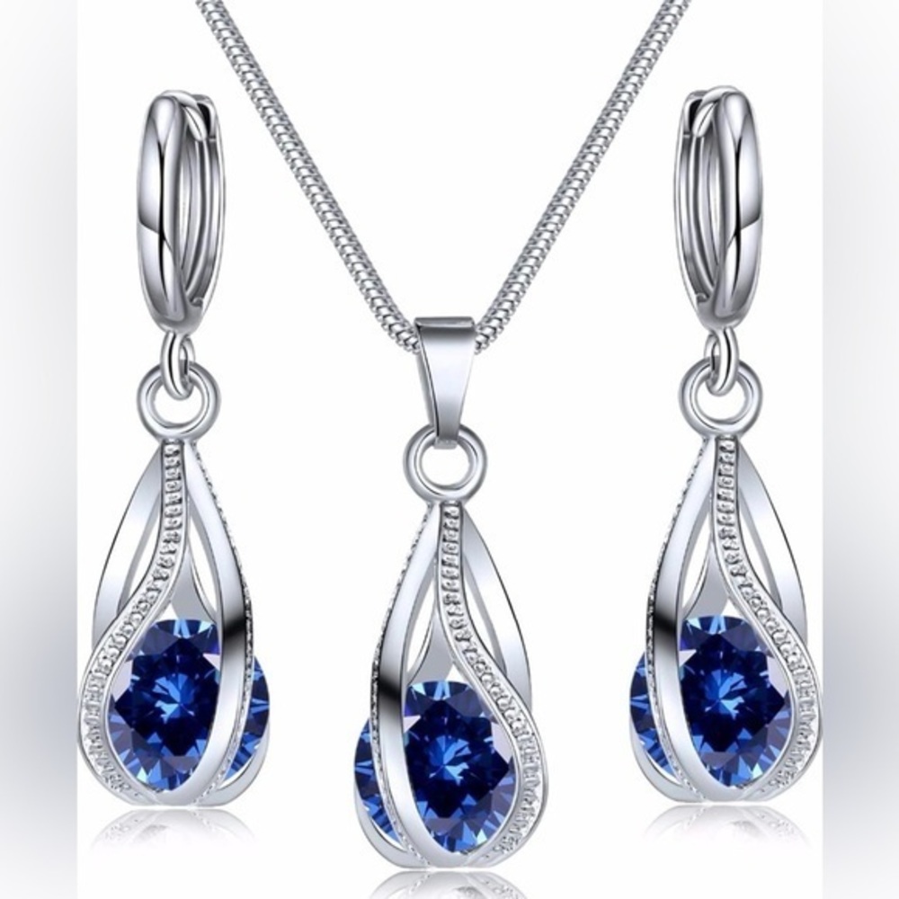 Elegant Silver and Blue Jewelry Set